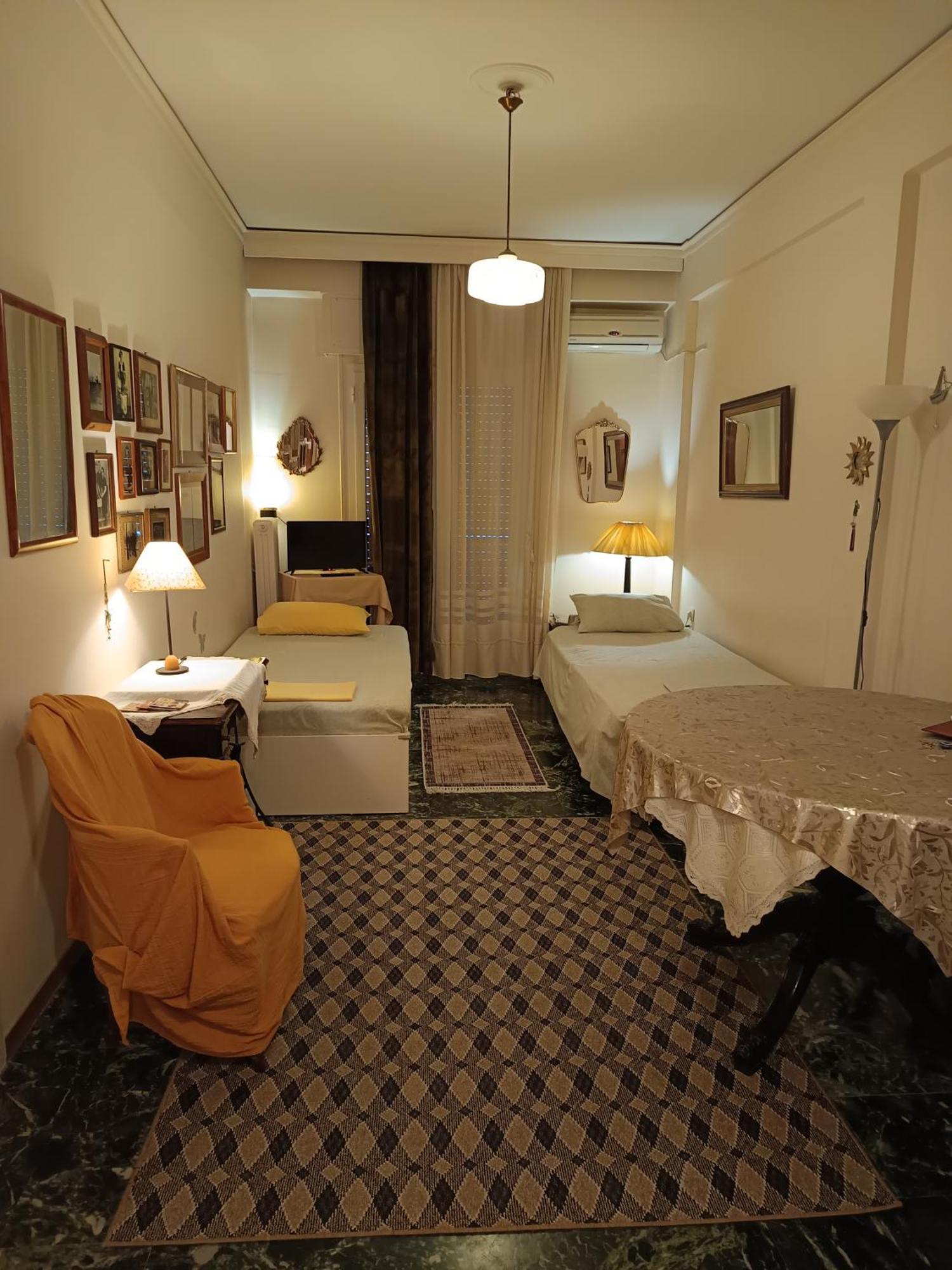 Chryssa - Χρυσα Appartement Patras Buitenkant foto
