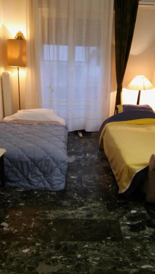 Chryssa - Χρυσα Appartement Patras Buitenkant foto